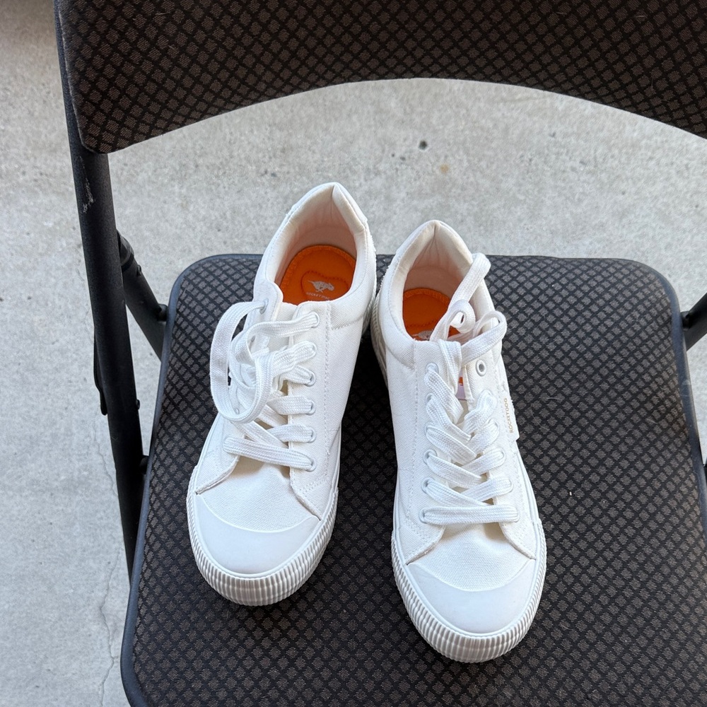 Rocket Dog Cream Canvas Sneakers
